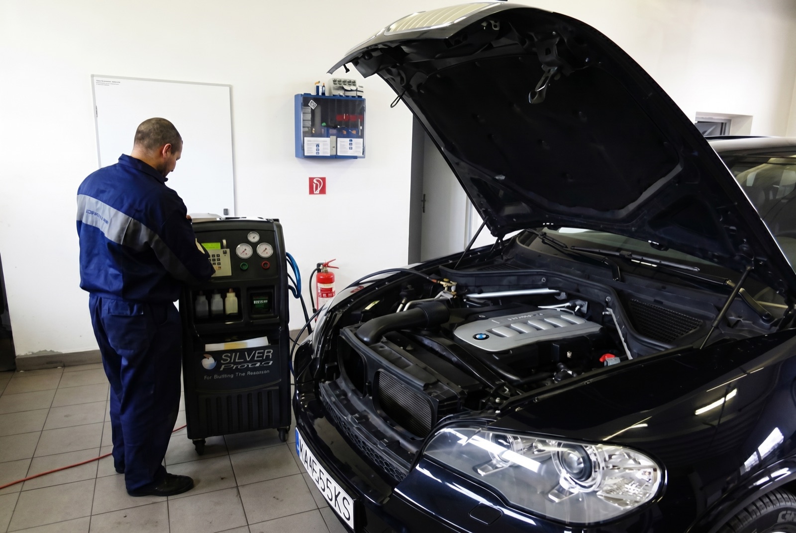 Servis klimatizácie a motorovej časti vozidla